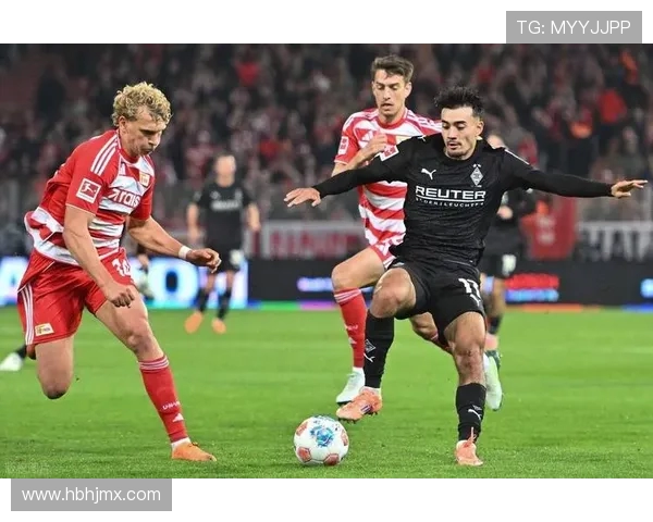 德甲球队在引援方面的投入排名与战术变化 德甲球队在引援方面的投入排名与战术变化