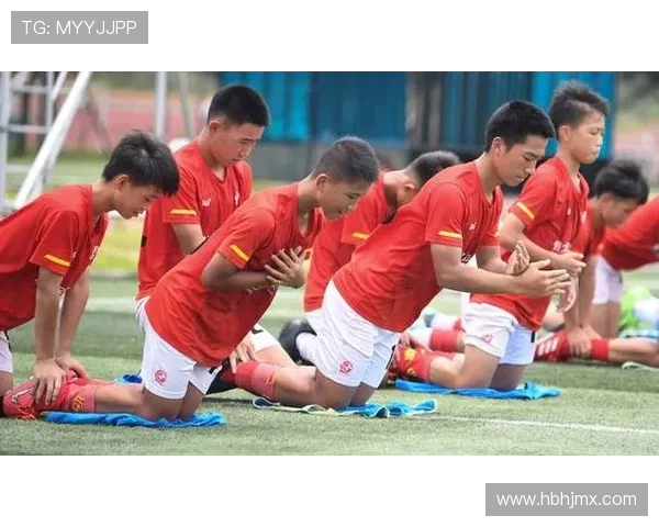 足球训练中的力量与技能结合训练